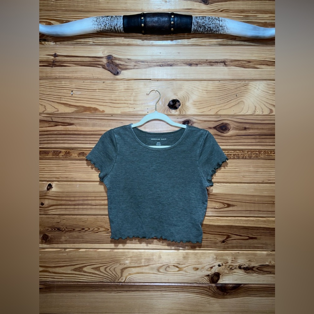American Eagle Crop Top Shirt M